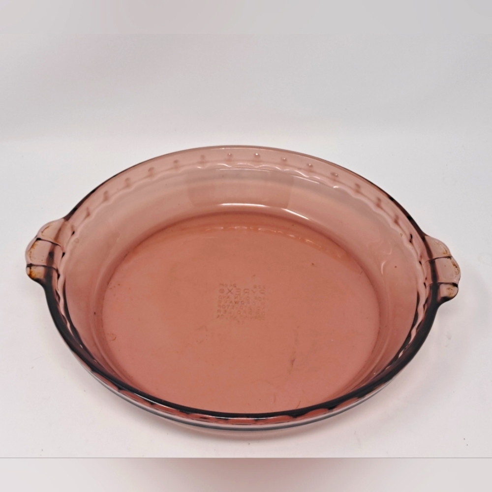 1980's Cranberry Glass Pyrex Pie Dish With Fluted Edges and Handles